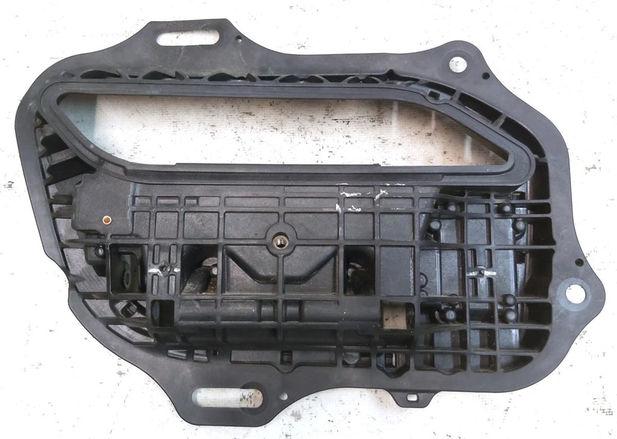 5 Handle mechanism housing for right rear exterior handle GEN 1 Tesla model S 1007374-00-H