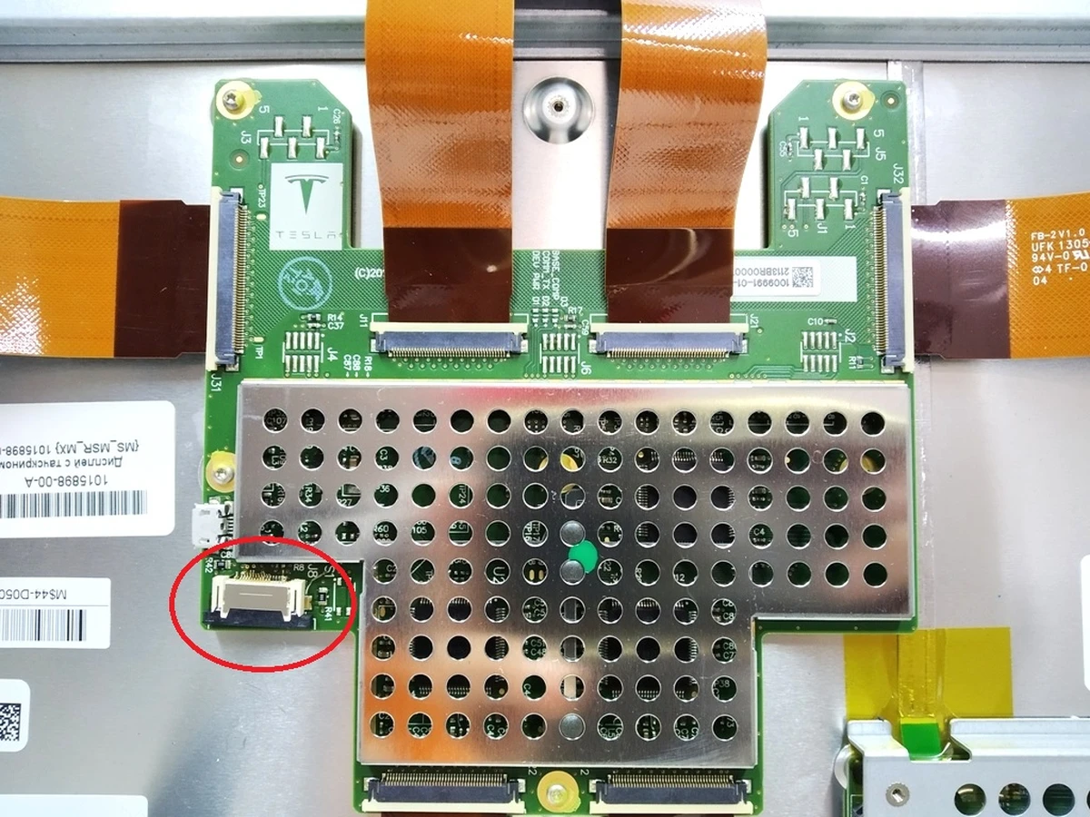 1 REV01 monitor touchscreen control board damaged Tesla model S, model S REST, model X 1015898-00-A