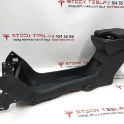 1 Центральна консоль у зборі (підлокітник BLK BASE підстаканик PIANO BLK) Tesla model S 1010249-00-A
