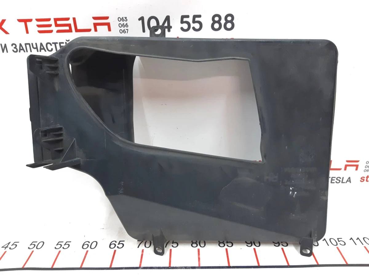 9 ASSY, DUCTING FR END RR RH RWD with damage Tesla model S 1038059-00-A