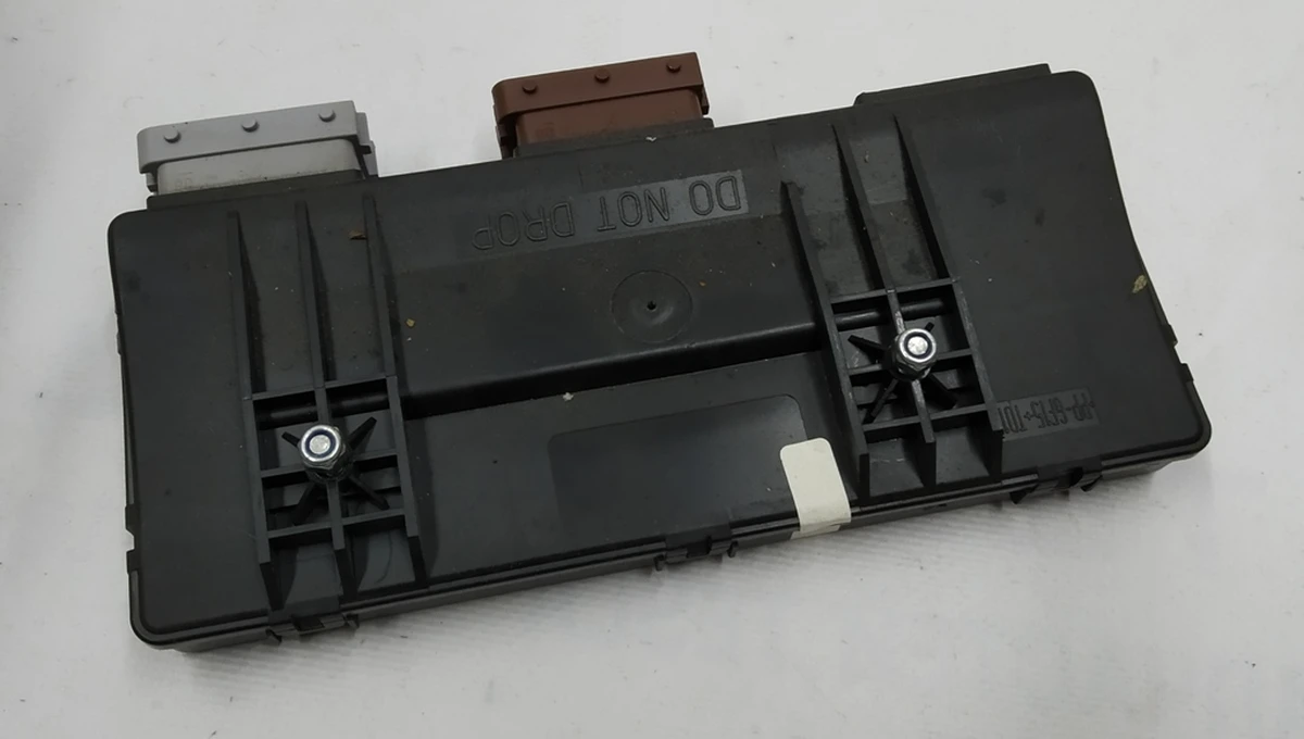 3 Блок памяти положений сиденья Tesla model S, model S REST 1011838-00-H