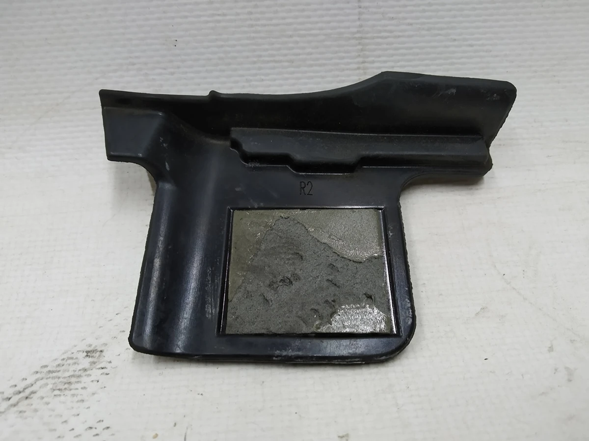 SEAL - DOOR FRONT A-PILLAR GAP HIDER - RIGHT Tesla model S 1012725-00-A