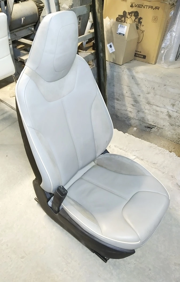 3 Driver's seat assembly PERF GRAY without cushion, presence sensor, control unit Tesla model S 1013396-04-A