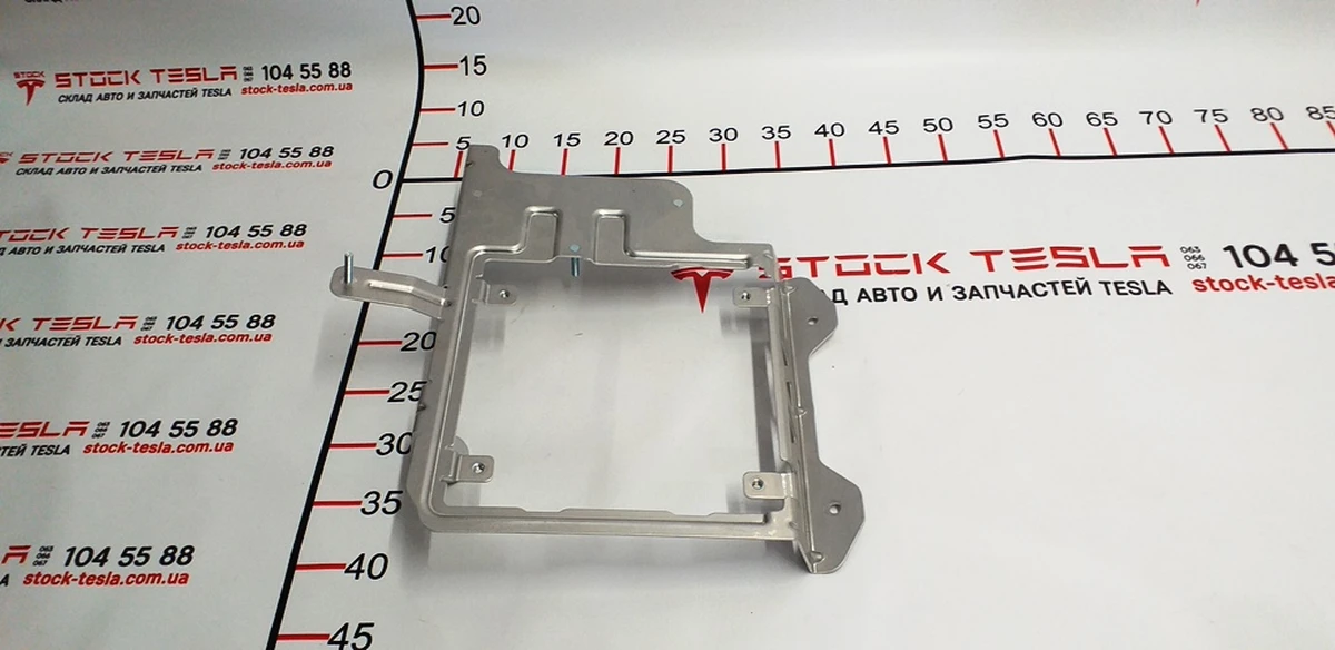 6 Кронштейн металлический Sunroof Control Union Tesla model S, model S REST 1013496-00-F