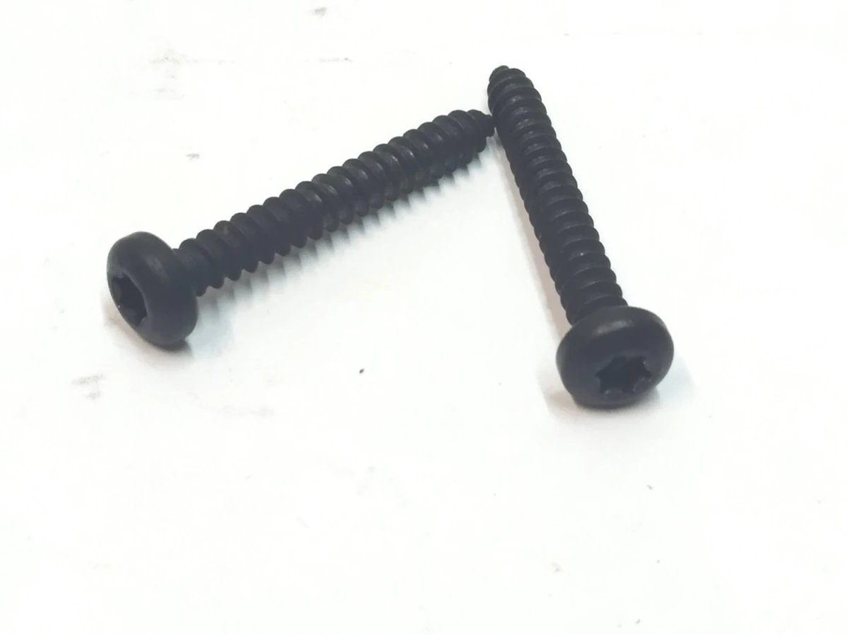 4 Болт TORX, SOCKET, M4.2x29 Tesla Model S, Model S REST 1013810-00-A