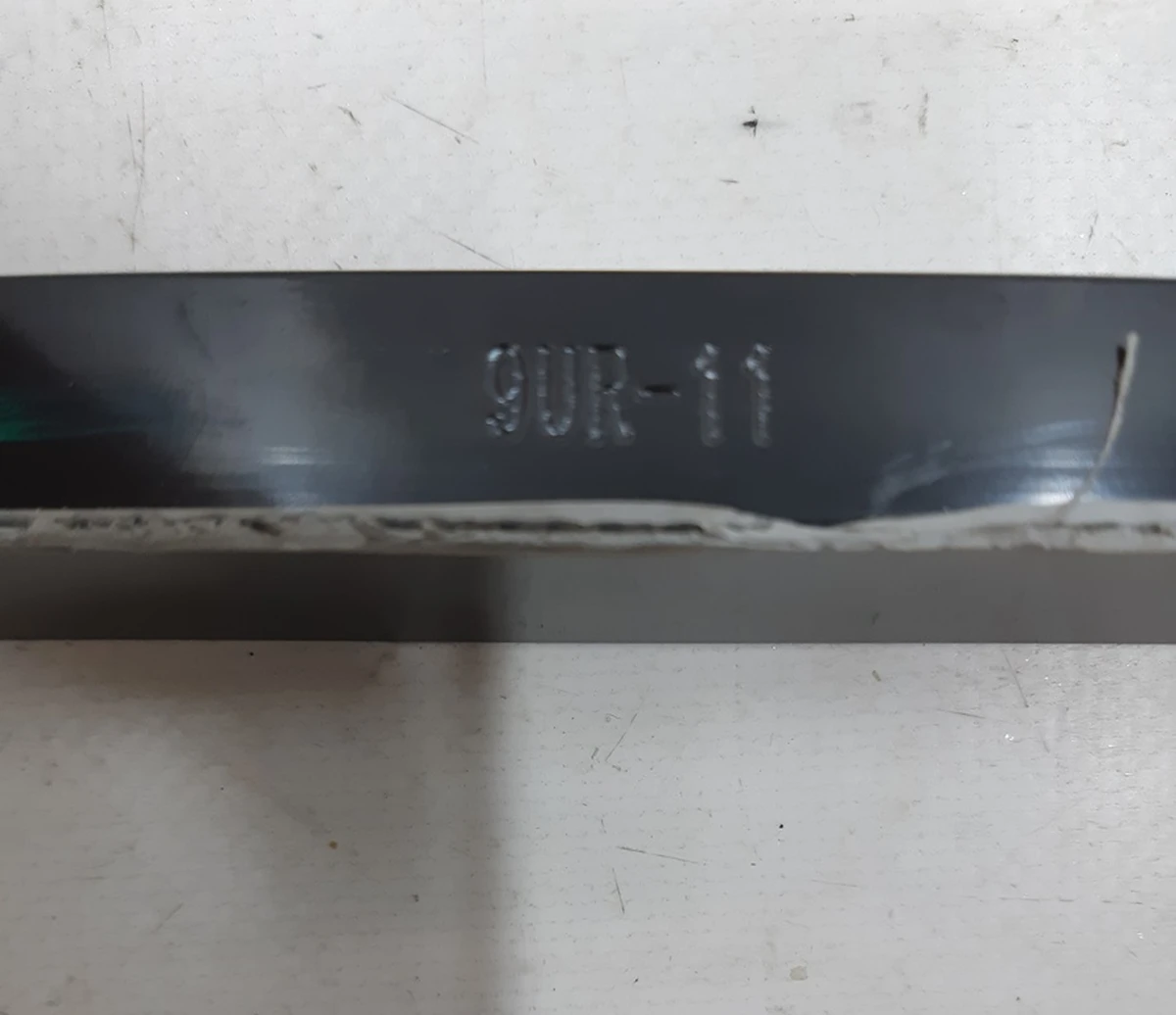 Планка притискна основної батареї Tesla model X S REST 1014153-9UR-11