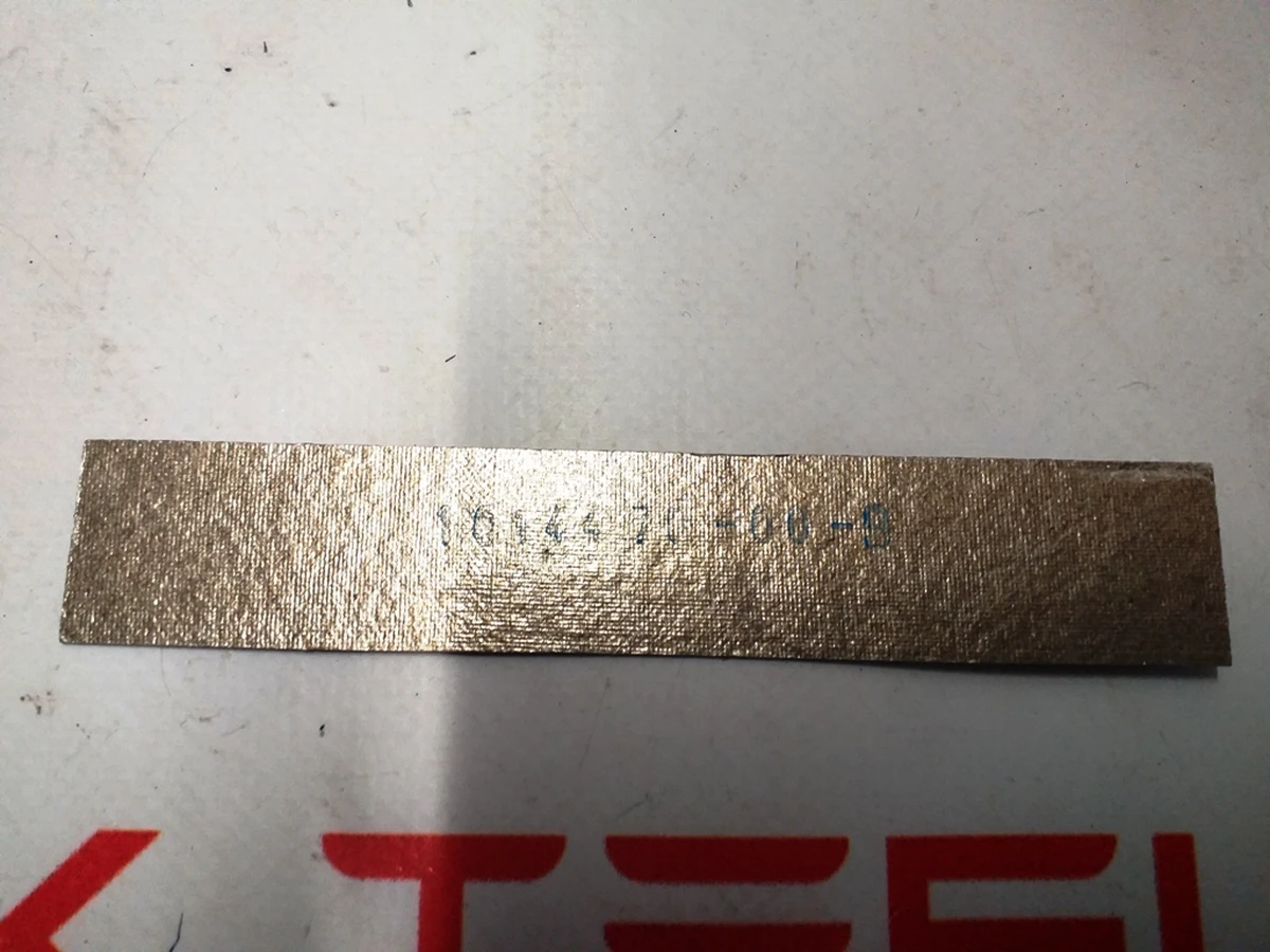 Пластина-изолятор текстолитовая основной батареи малая Tesla model S 1014470-00-B