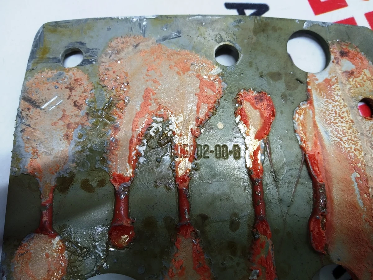 21 Четверть передняя левая правая накладная пластина днища Tesla model S 1015602-S0-B