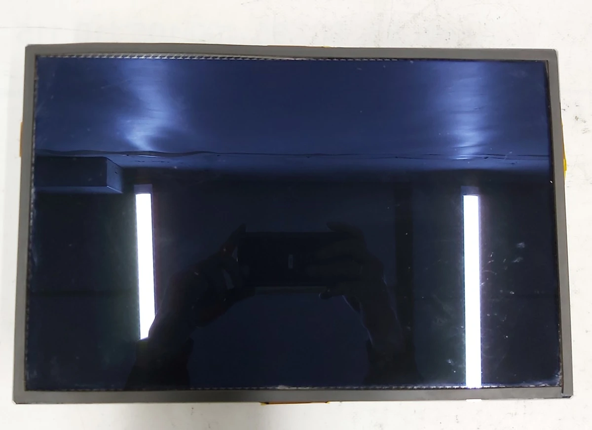 1 Display with touchscreen without control board Tesla model S 1015898-00-A