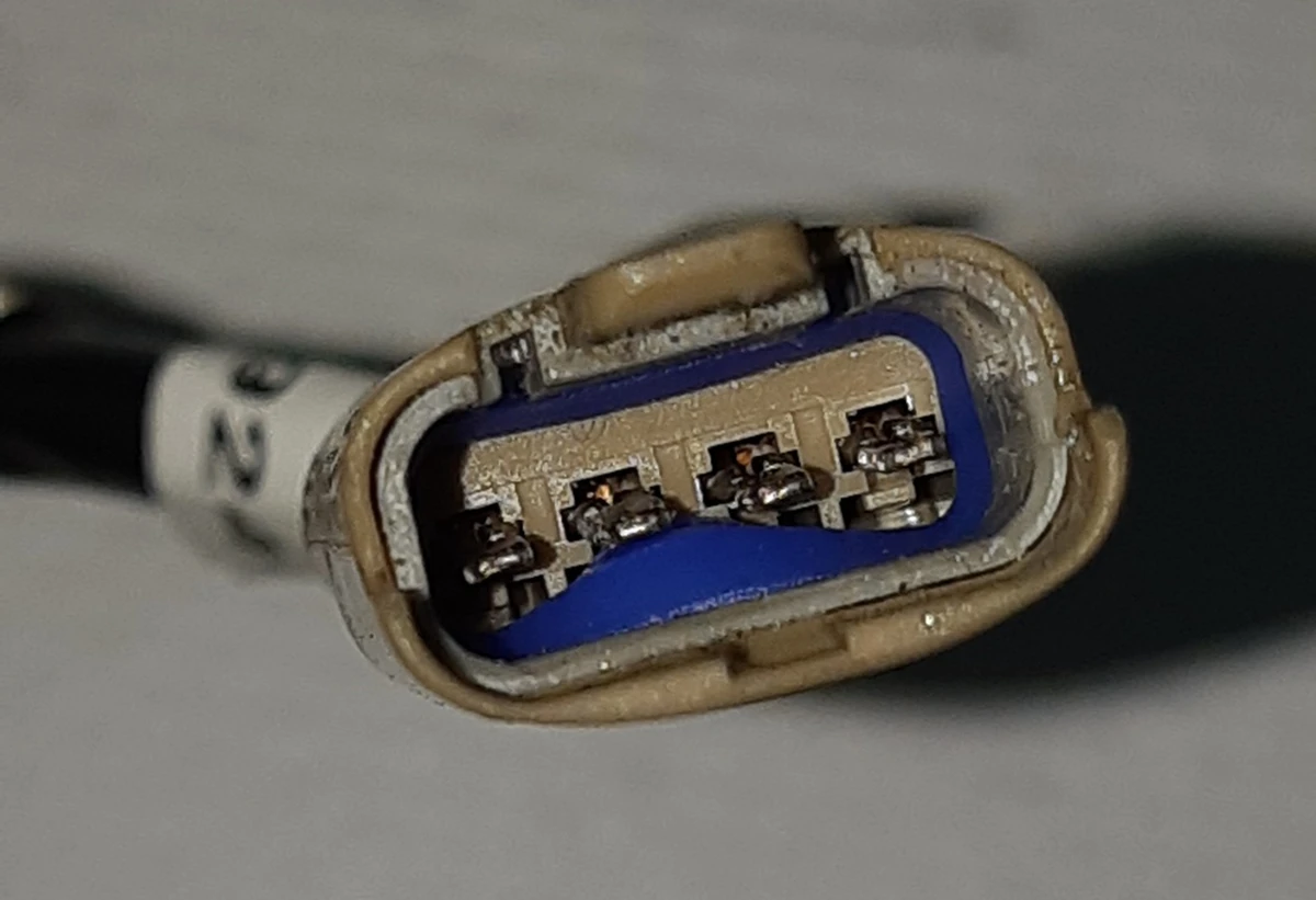 20 Sensor (microswitch) of the extreme positions of the handle mechanism of the outer front/rear left/right GEN 1.0/2.0 Tesla model S REST 1016009-00-E