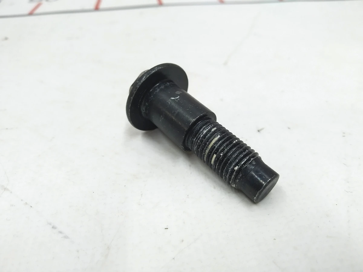 6 Болт 7/16-20 37L 1ST ROW D-RING Tesla model S, model S REST 1016072-00-A