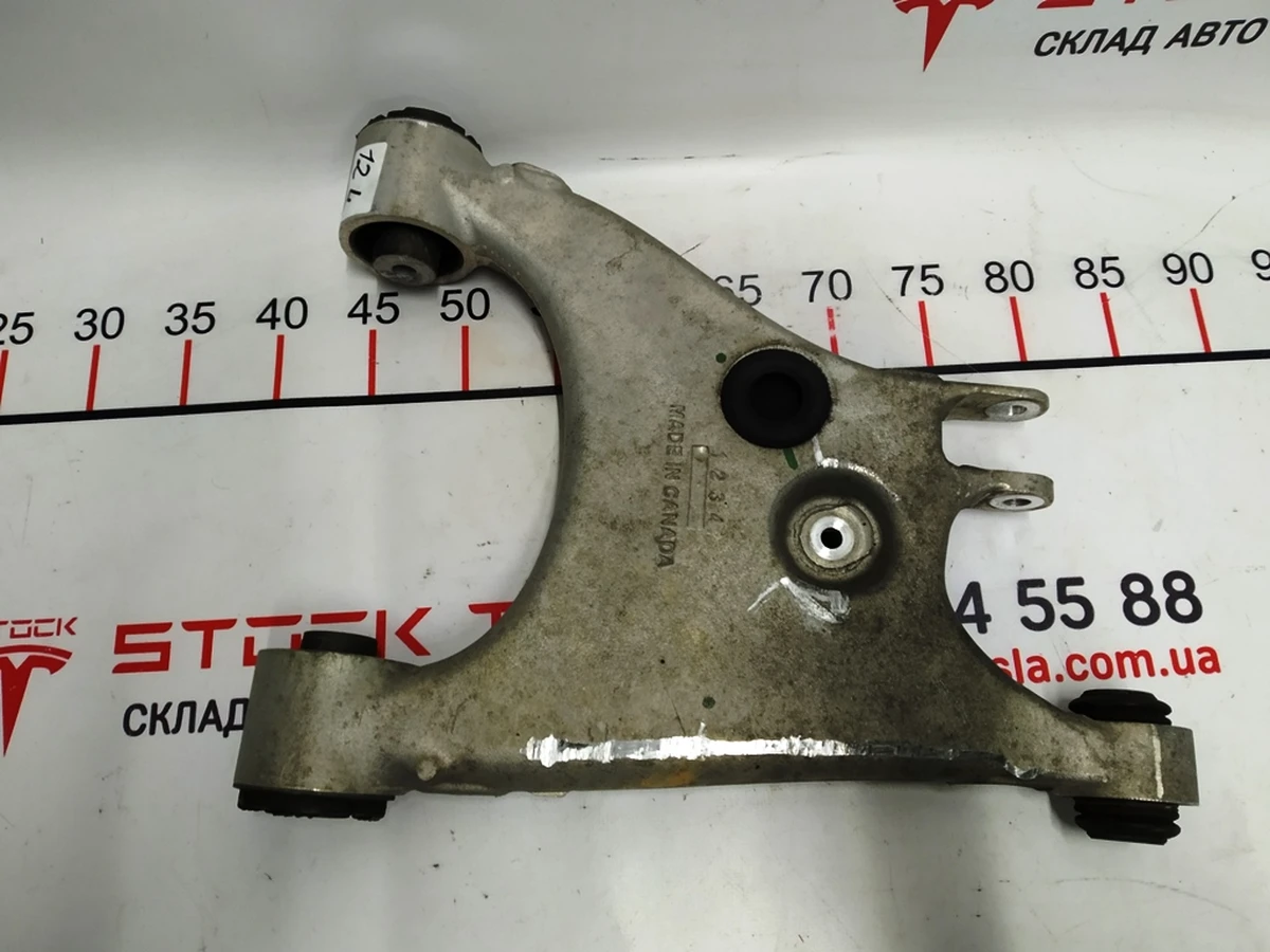 Важіль нижній задній правий лівий Tesla model S, model S REST 1021416-00-D