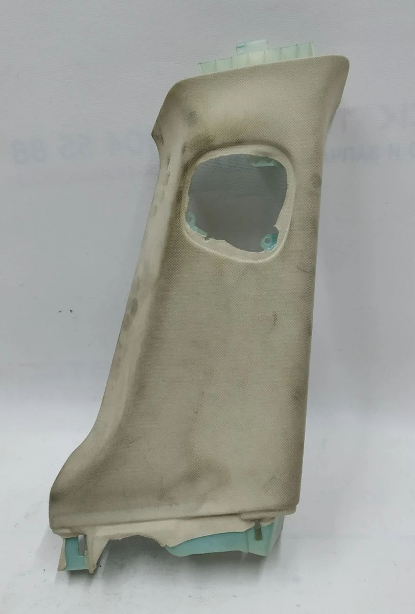 15 Облицовка стойки B верхняя правая белый текстиль (с повреждением) Tesla model S, model S REST 1021613-01-A