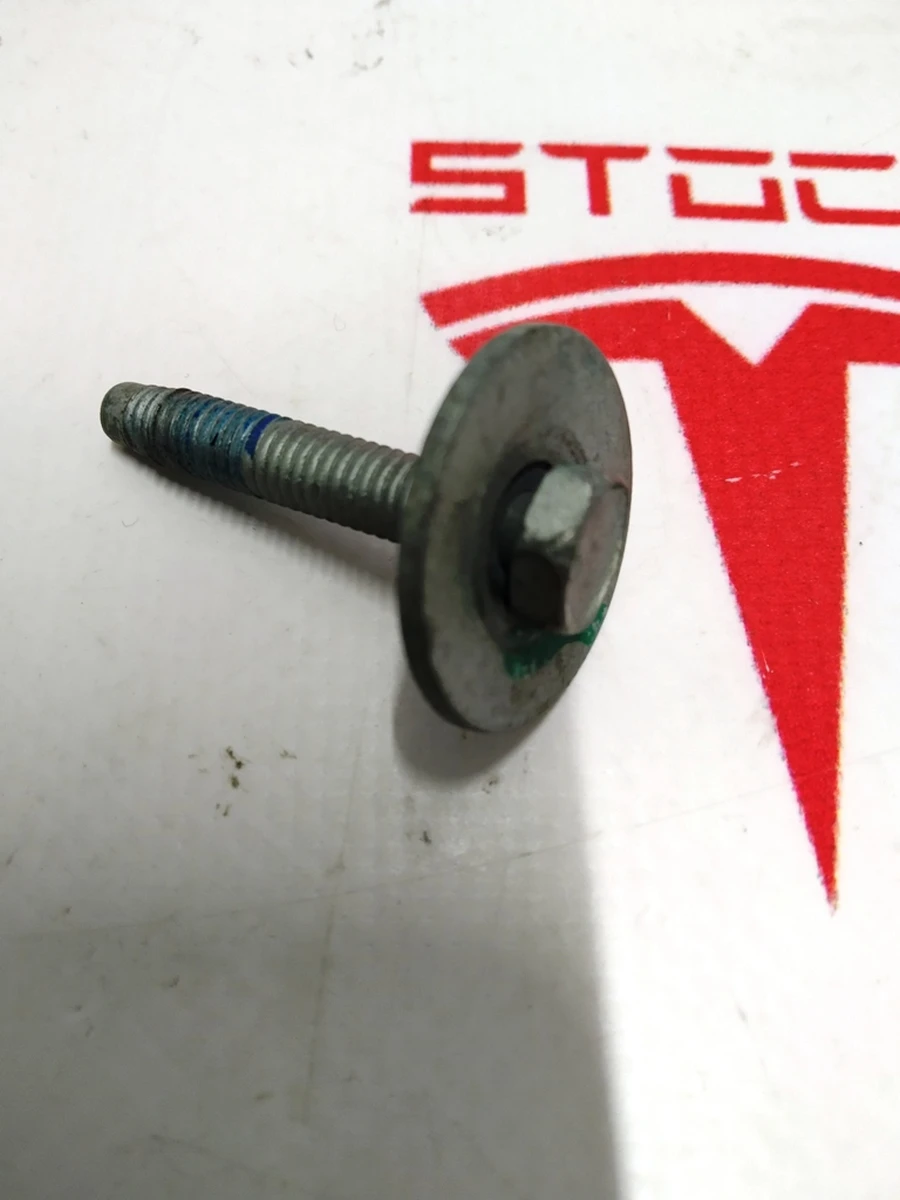 3 Болт кріплення гребеня BLT, HEX, M6-1.00x30   PATCH Tesla Model S, Model S REST, Model X 1022543-00-B