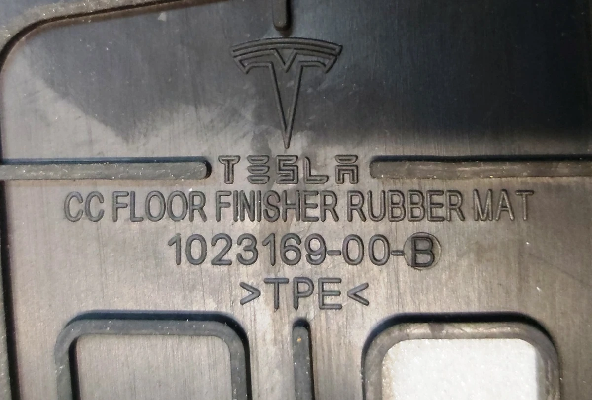 23 CC FLOOR FINISHER, OBECHE MATTE Tesla model S 1023170-04-C