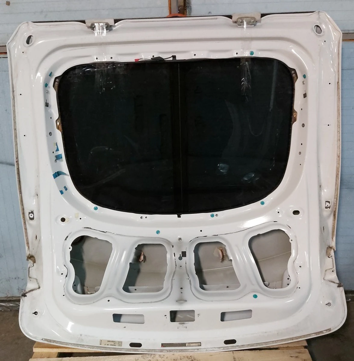 7 Trunk lid lyada PBCW partial assembly Tesla Model S, Model S REST 1023722-E0-A