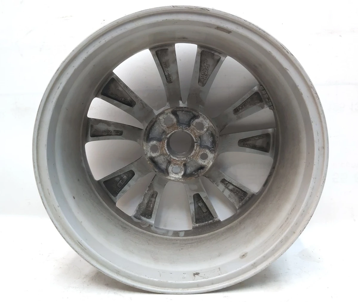 2 Диск колёсный (19x8.0J ET40- SILVER CYCLON) Tesla Model S, Model S REST 1054045-00-D