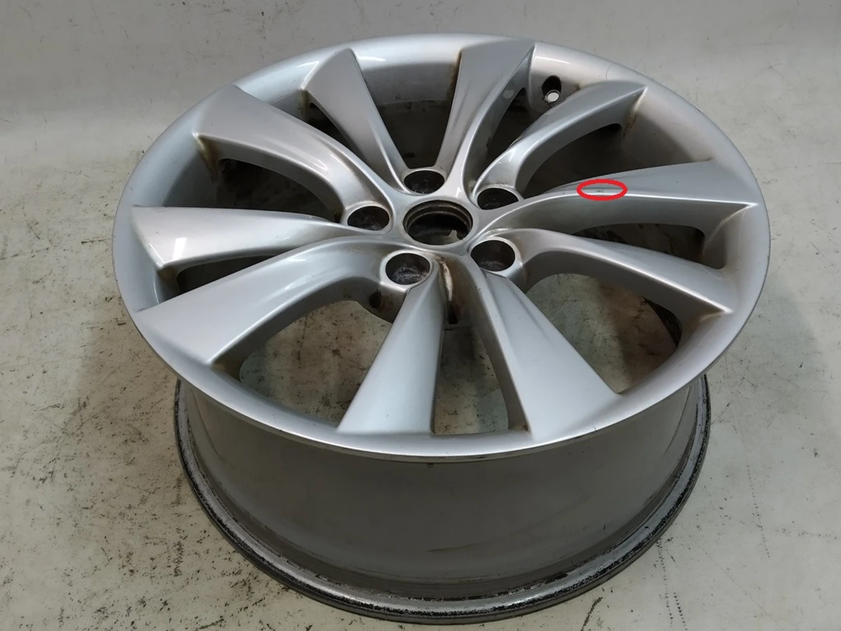 2 Диск колёсный (19x8.0J ET40- SILVER CYCLON) Tesla Model S, Model S REST 1054045-00-D