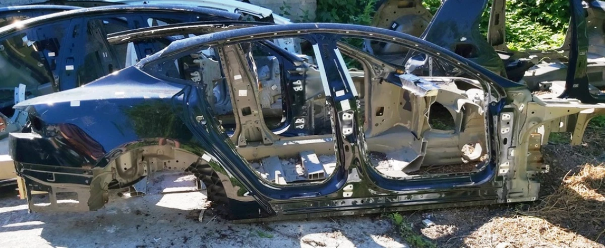 Quarter front left A/B pillar with spar and glass assy Tesla model S, model S REST 1024193-S0-B