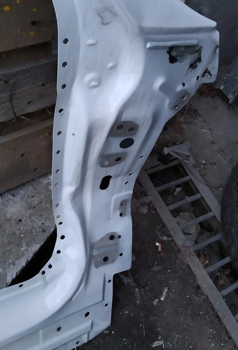 2 Бічна кузовна панель (філя) права без заднього крила (з пошкодженнями) Tesla model S, model REST 1024197