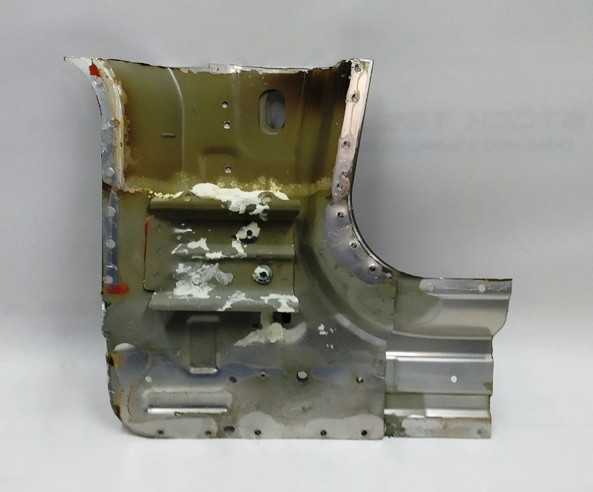 7 Чверть передні праві нижня частина стійки А (передній) в зборі (зовнішня   середня частини) Tesla model S, model S REST 1024198-S0-B