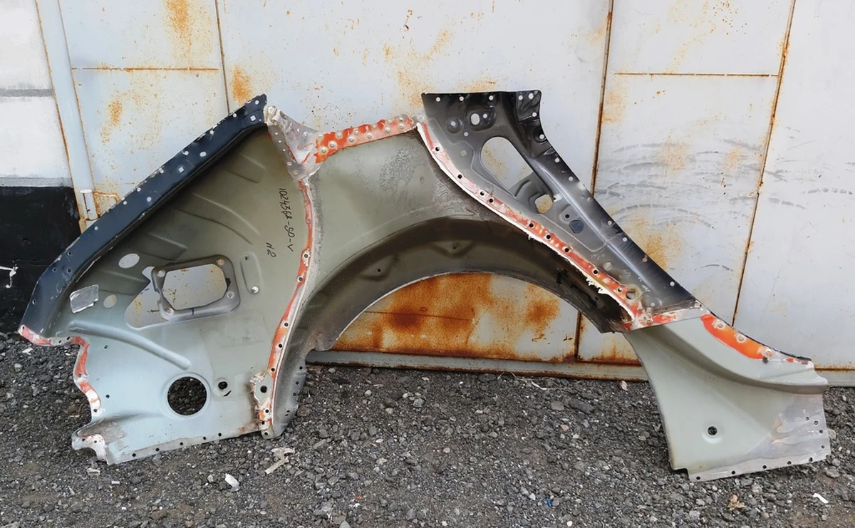 21 Quarter rear left rear tumbler outer wall AWD Tesla Model S, Model S REST 1024368-S0-A