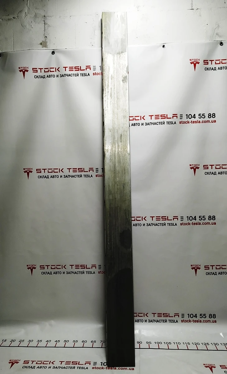 Усилитель порога съемный внутренний правый Tesla model S REST 1092770-00-A