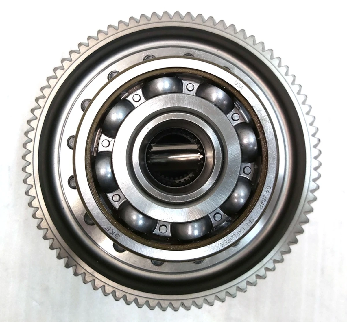 Differential assembly with lower and upper bearing Tesla model X 1025117-00-F