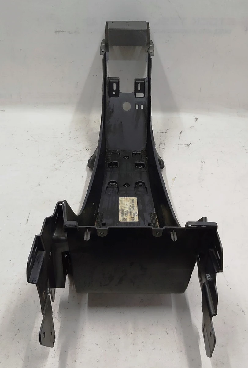 Каркас пластиковый центральной консоли Tesla model S 1010759-00-B