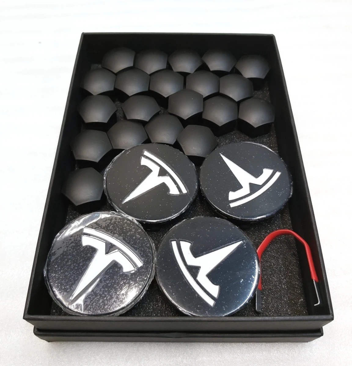 Set of caps for wheel nut d21 and hub BLACK WHITE MATT Tesla all models 1027010-6005879