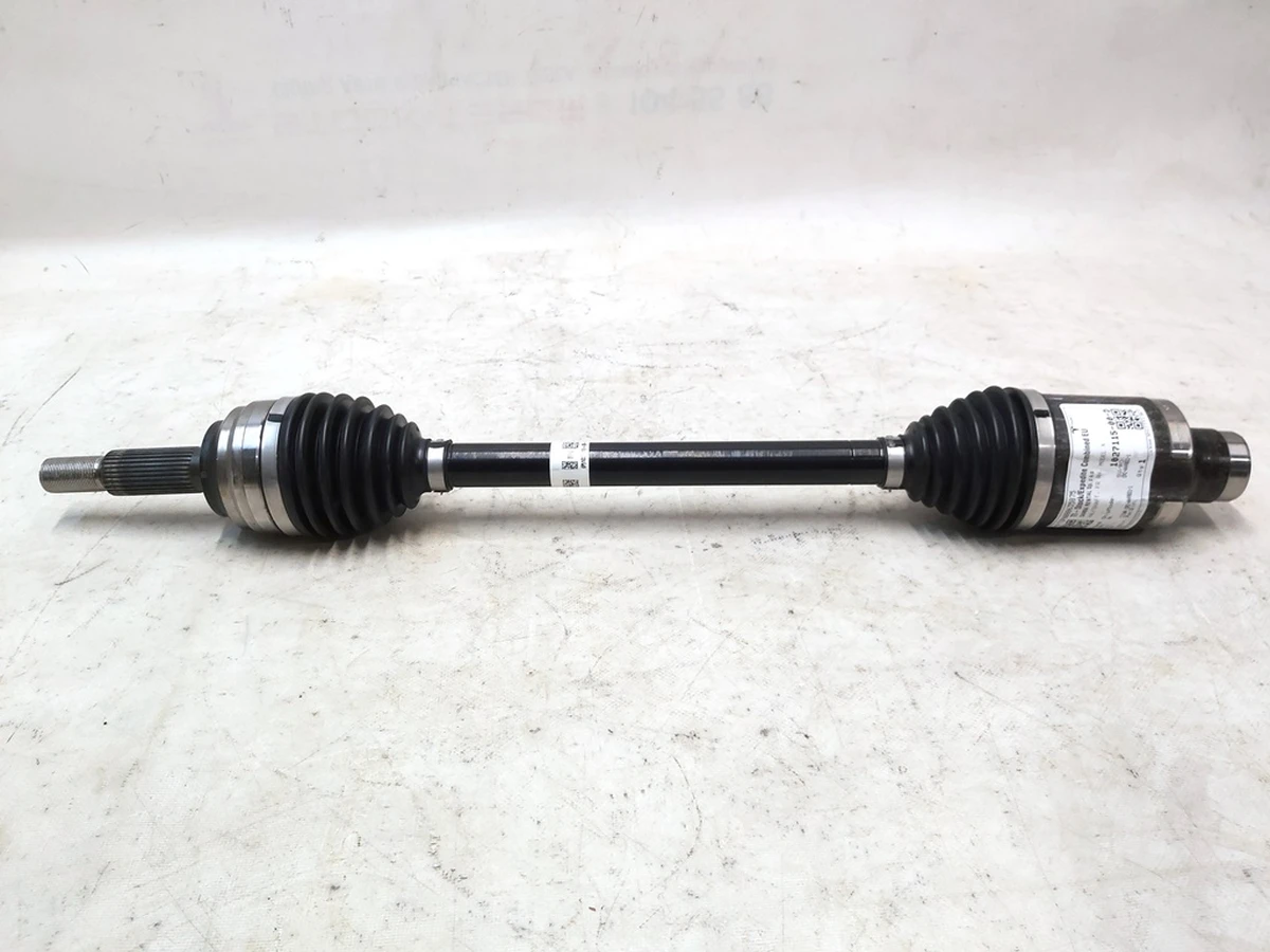 2 Полуось передняя правая AWD Tesla Model X 1027115-00-D