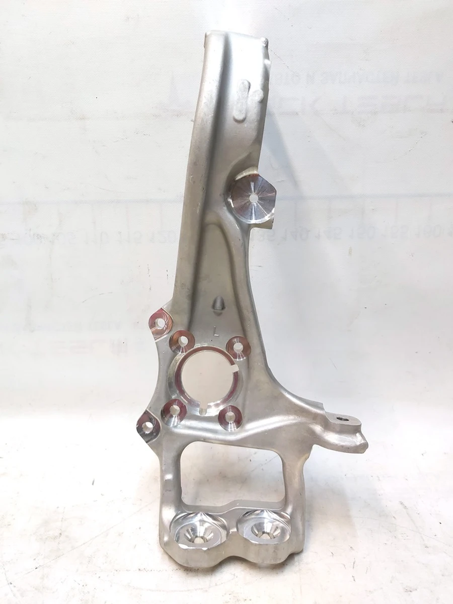 1 Кулак поворотный передний левый Tesla model X 1027311-00-F