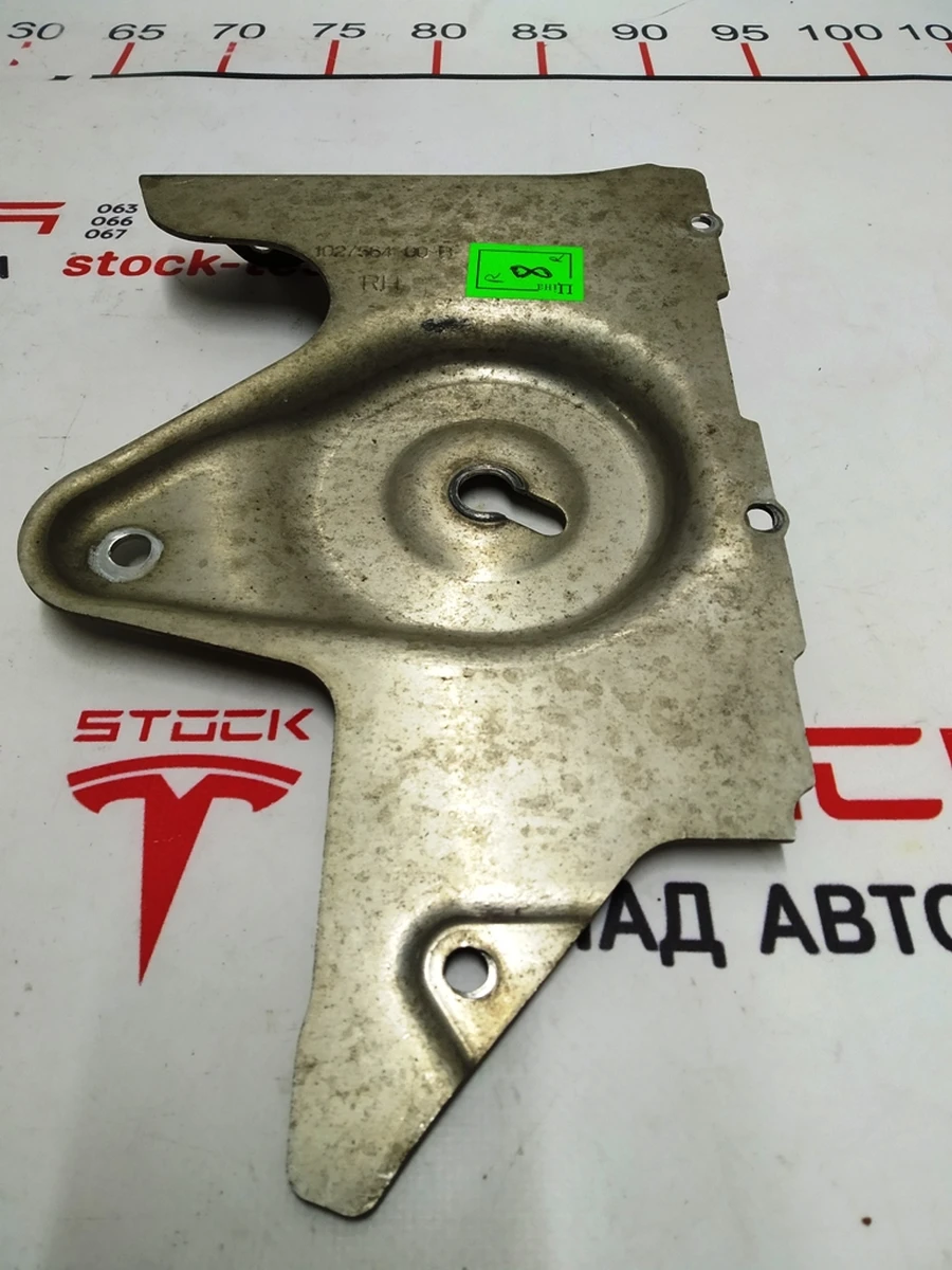 19 RH Shear plate Tesla Model X 1027564-00-B