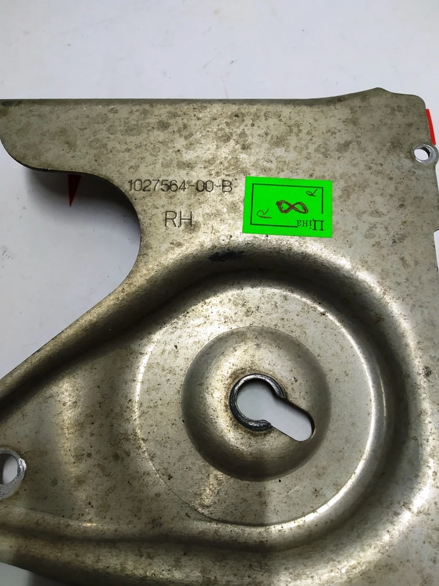 19 RH Shear plate Tesla Model X 1027564-00-B