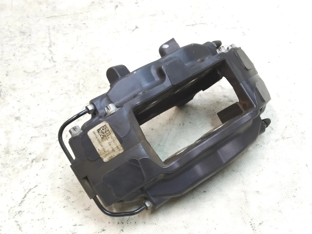 3 Супорт гальмівний передній правий BREMBO без гальмівних колодок Tesla Model S, Model S REST, Model X 1027622-00-C, 1007795-00-C.