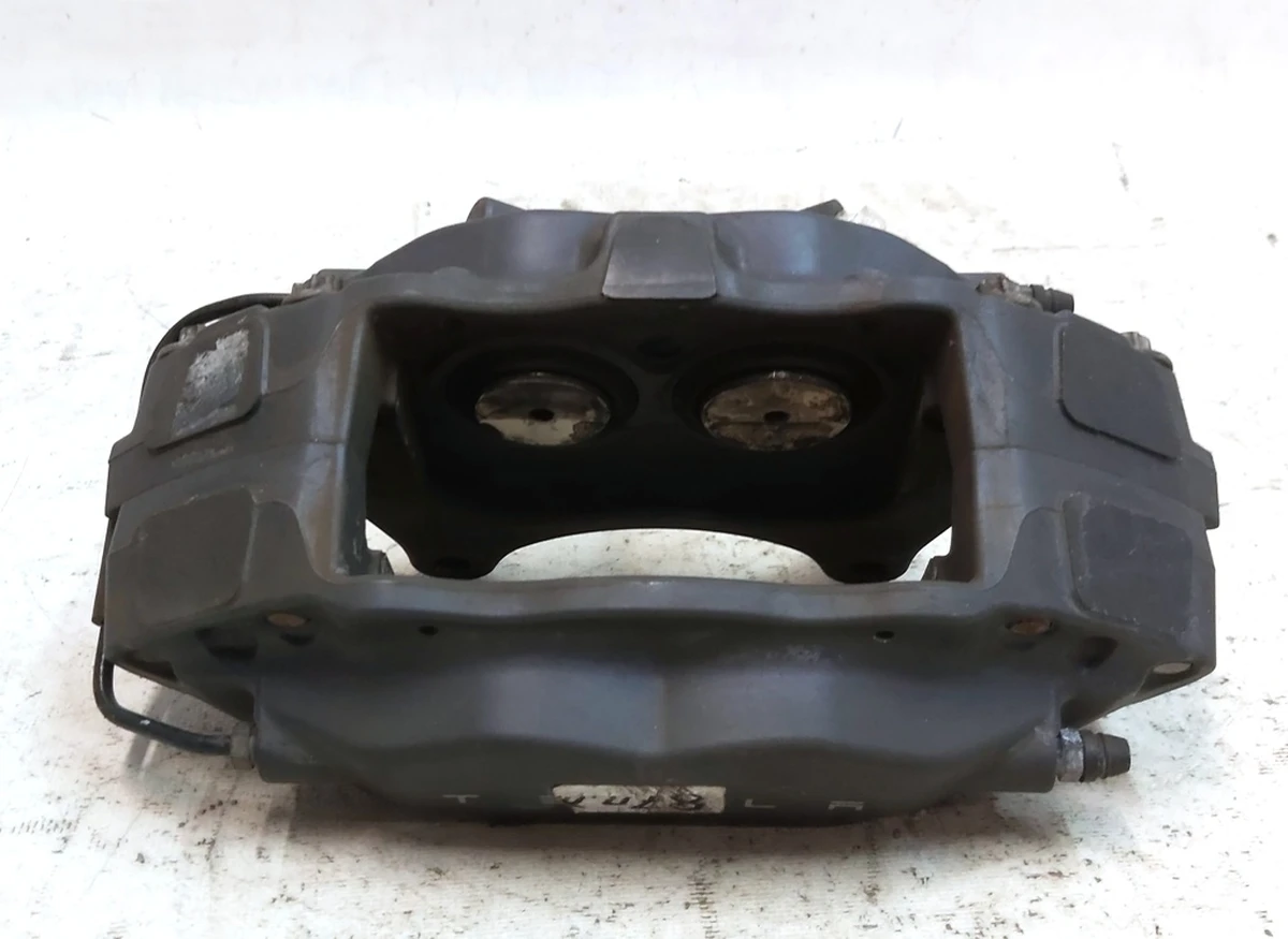 3 Суппорт тормозной передний правый BREMBO без тормозных колодок Tesla Model S, Model S REST, Model X 1027622-00-D, 1007795-00-C