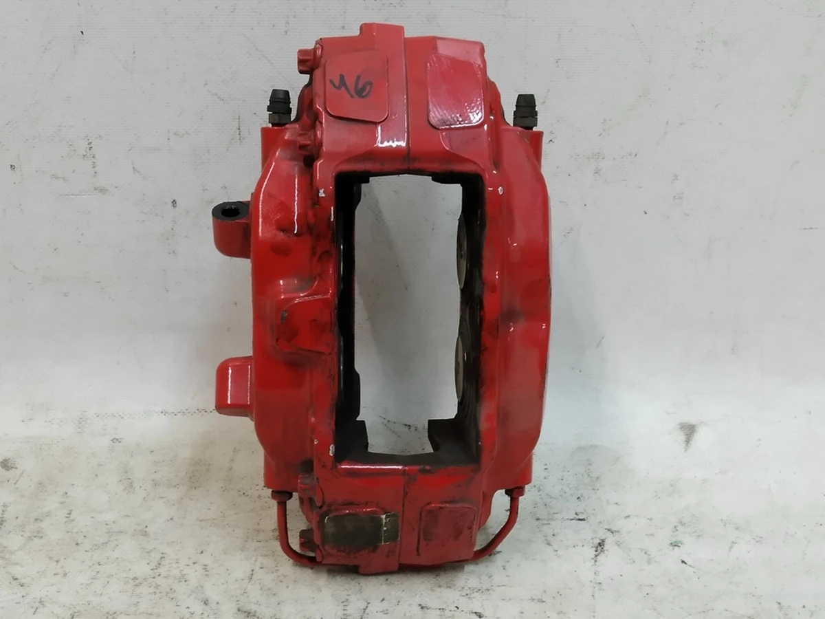 Супорт гальмівний передній правий BREMBO PERFORMANCE червоний без гальмівних колодок Tesla Model S, Model S REST, Model X 1027622-01-A, 1007795-01-D