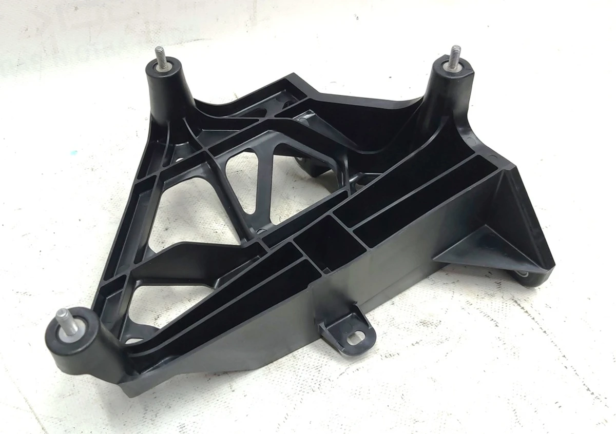 6 Кронштейн компрессора пневмо подвески NEW Tesla model X 1027918-00-E