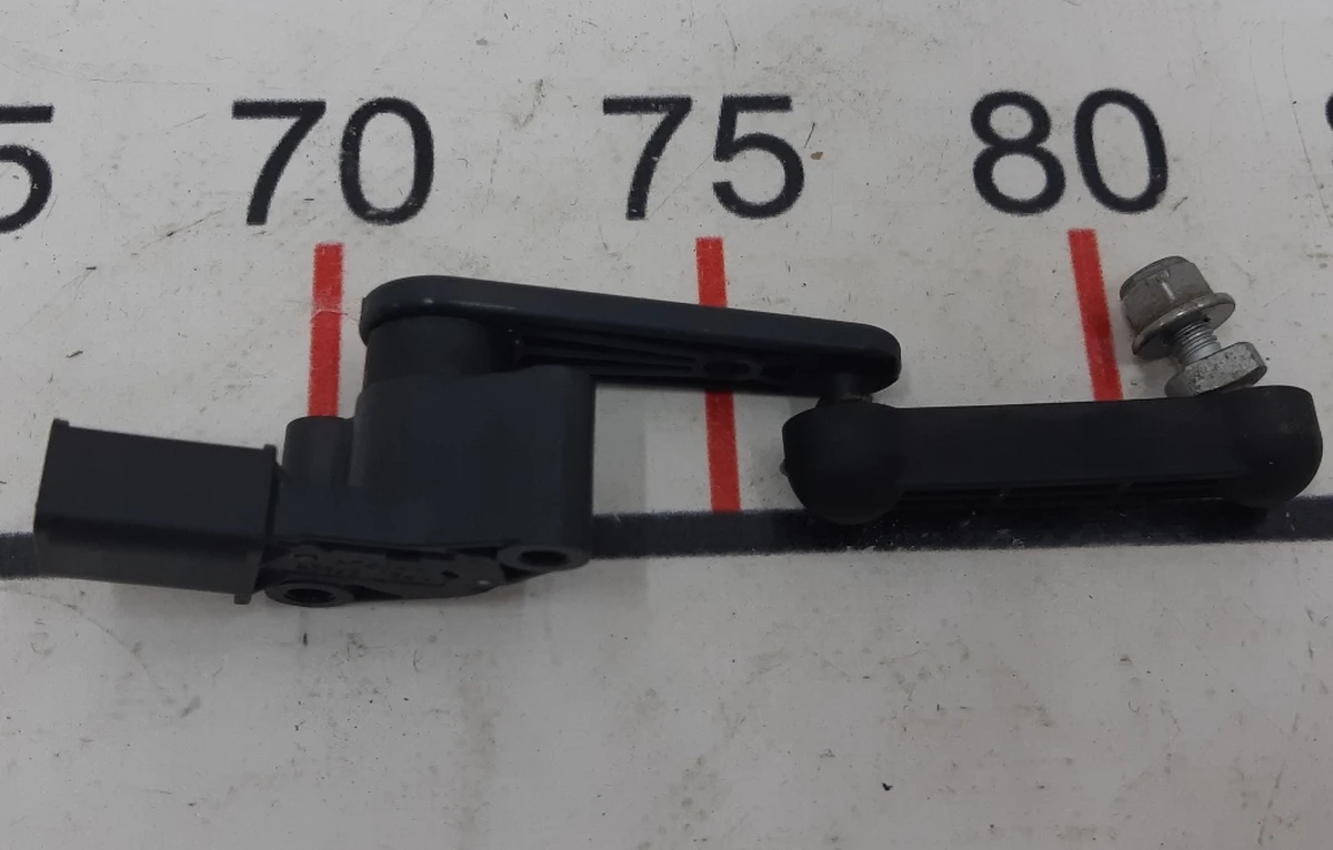 1 AIR SUSP HEIGHT SNSR ASY FR LH Tesla model S, model S REST, model X 1027941-00-B