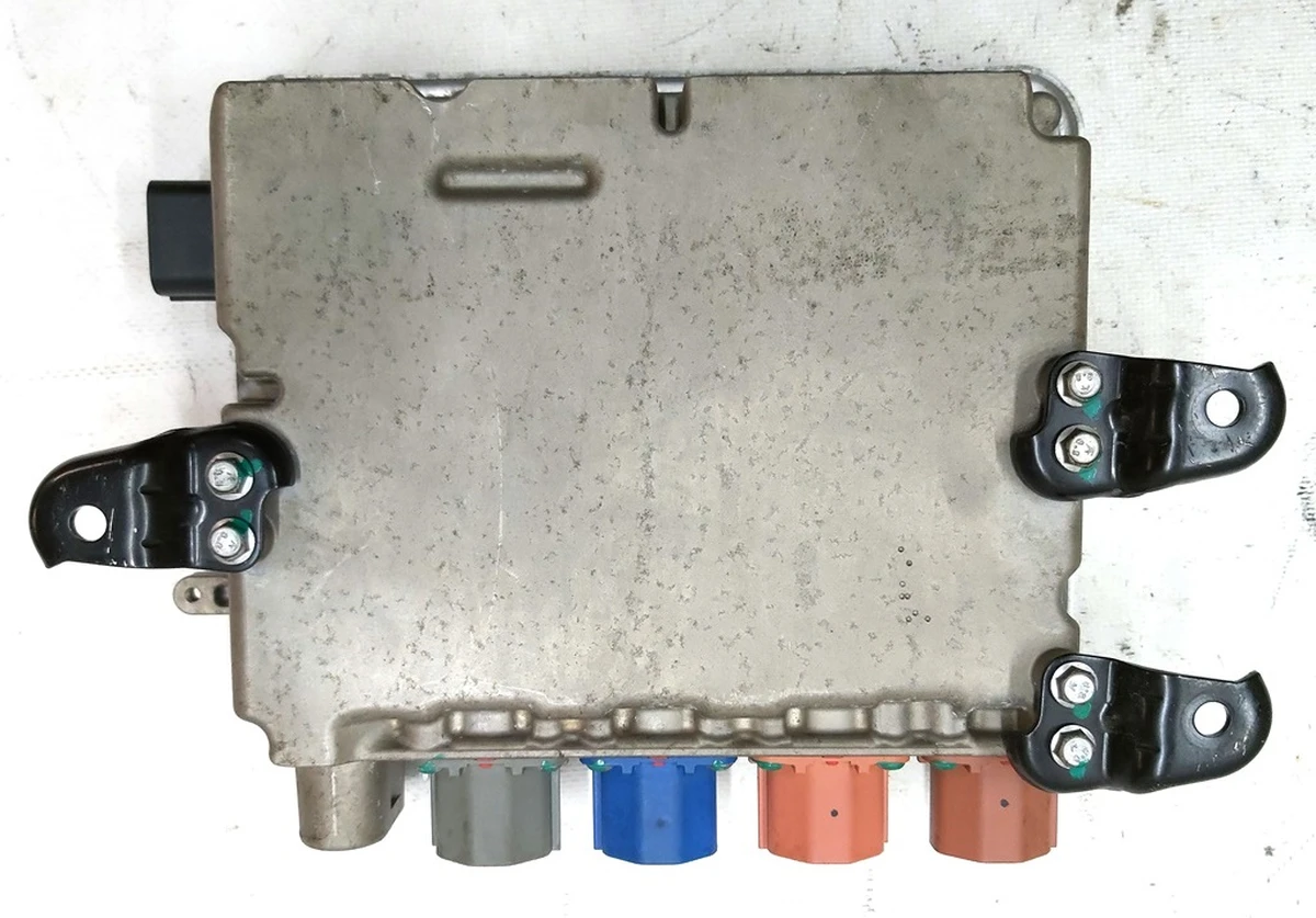 2 Джаншен бокс передний AWD Tesla model S 1028843-01-C