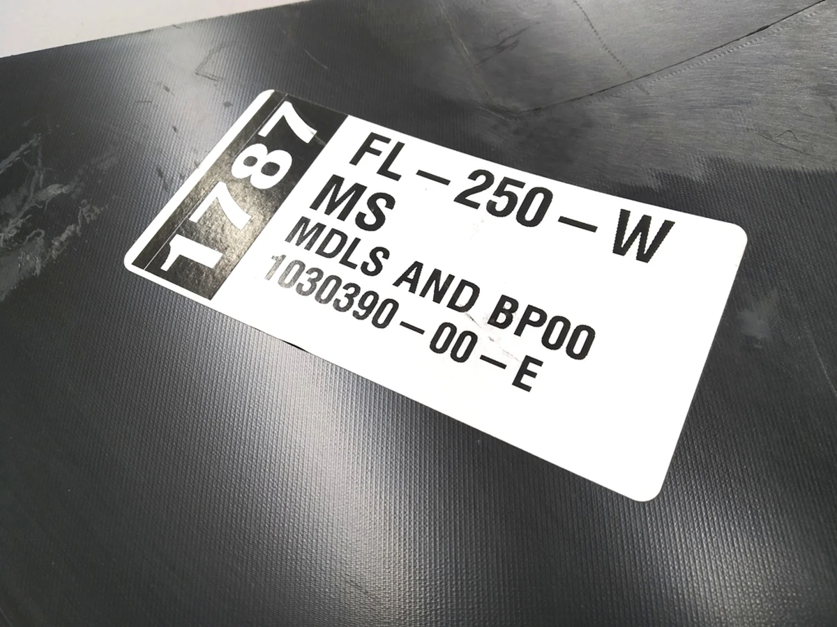 8 Облицювання порога стійки А нижня ліва (зі вставкою) Tesla model S, model S REST