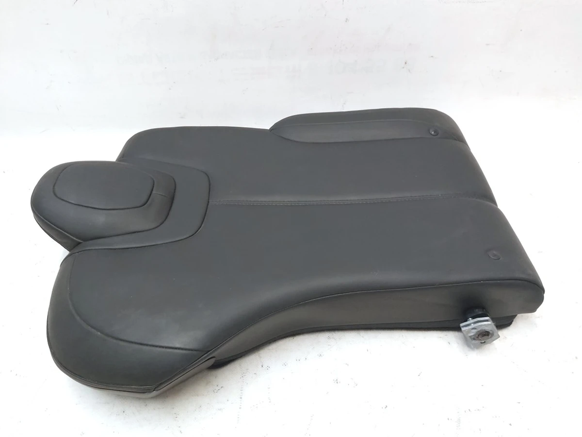 2 Спинка сидіння 2-го ряду одинарного BASE BLK із пошкодженням Tesla model S, model S REST 1030476-01-A
