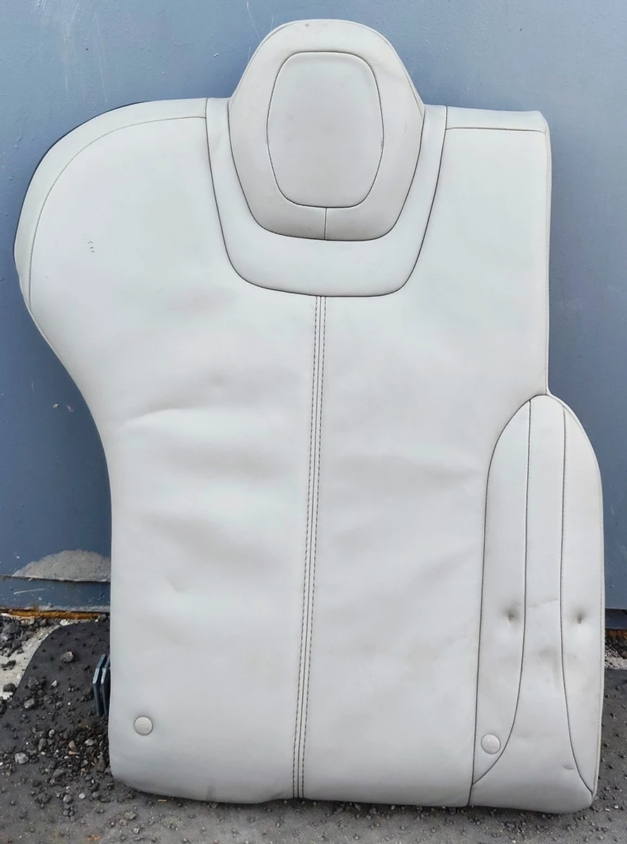 2 Спинка сиденья 2-го ряда одинарного PERF GRAY с повреждением Tesla model S, model S REST 1030484-04-A