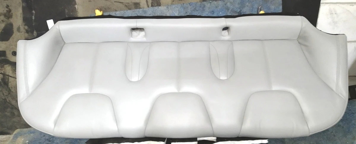 3 Диван другого ряду сидінь (з підігрівом та датчиками присутності) PREM GRY Tesla model S, model S REST