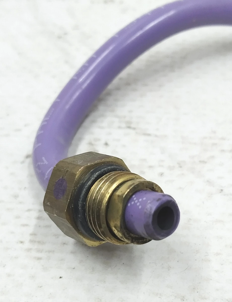 Трубка блоку клапанів пневмопідвіски (велика) Tesla model S 1030624-00-A