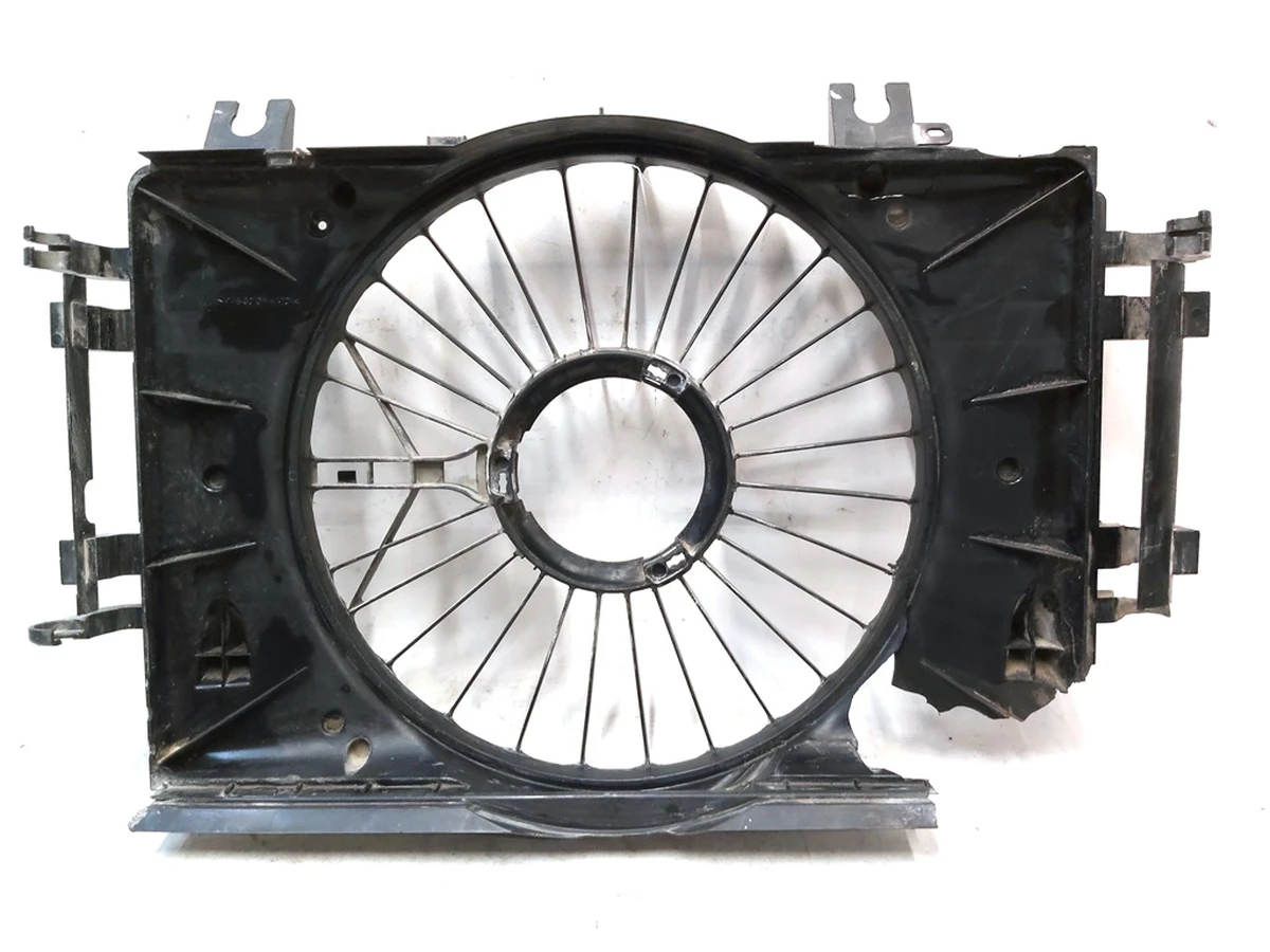 2 Корпус вентилятора кондиционера с повреждением Tesla Model X 1048500-00-F