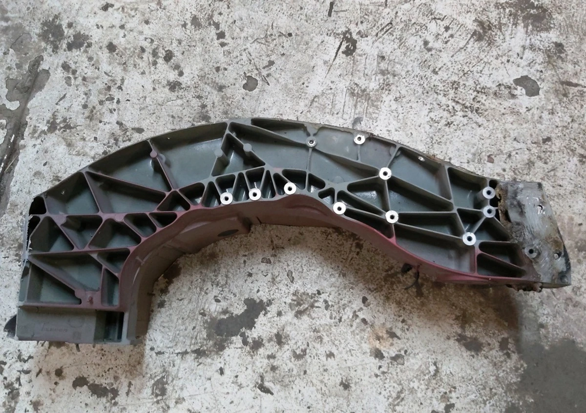 24 Rear Left Power Arm Quarter with Spar Socket RWD Tesla model S, model S REST 1035354-S0-A