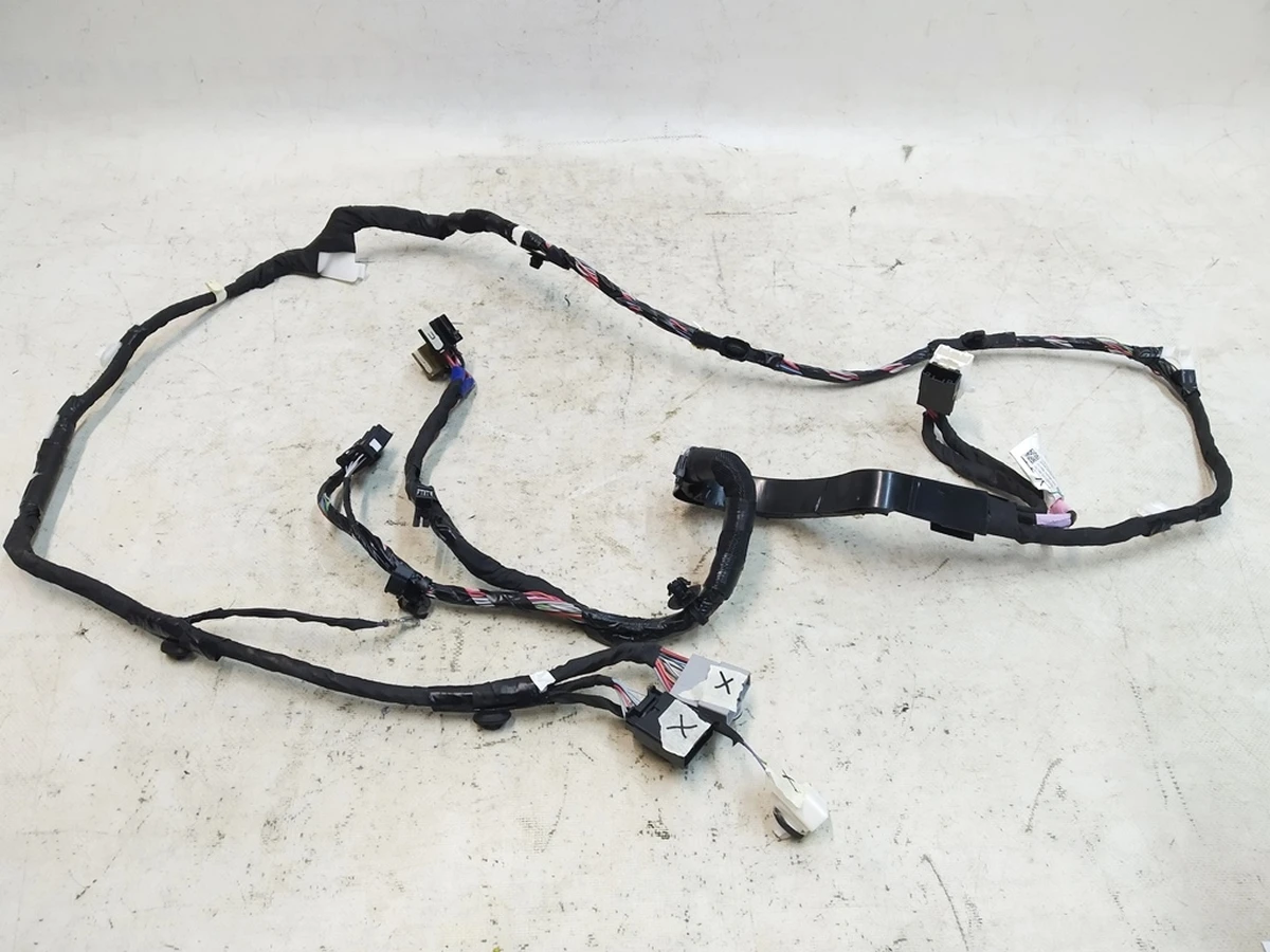 5 Электропроводка верхней панели двери задней левой (повреждение) Tesla model X 1032881-00-F