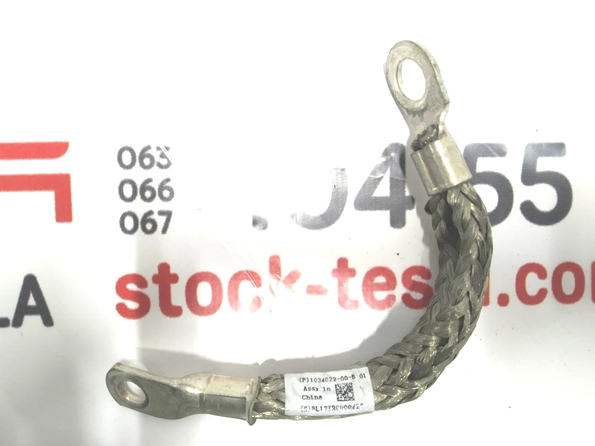 7 Кабель массы конвертера DC/DC 12V (большой) Tesla model X 1034022-00-B