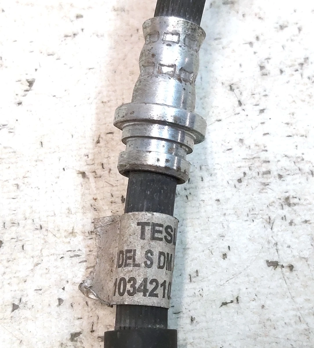 4 Шланг тормозной передний левый Tesla model S, model S REST, model X 1034210-00-I